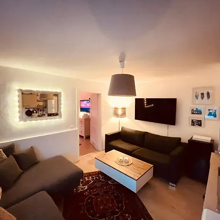 2 L Center L 24h Self Check In L 2 Smart Tv L Regendusche L Free Parking 아우크스부르크